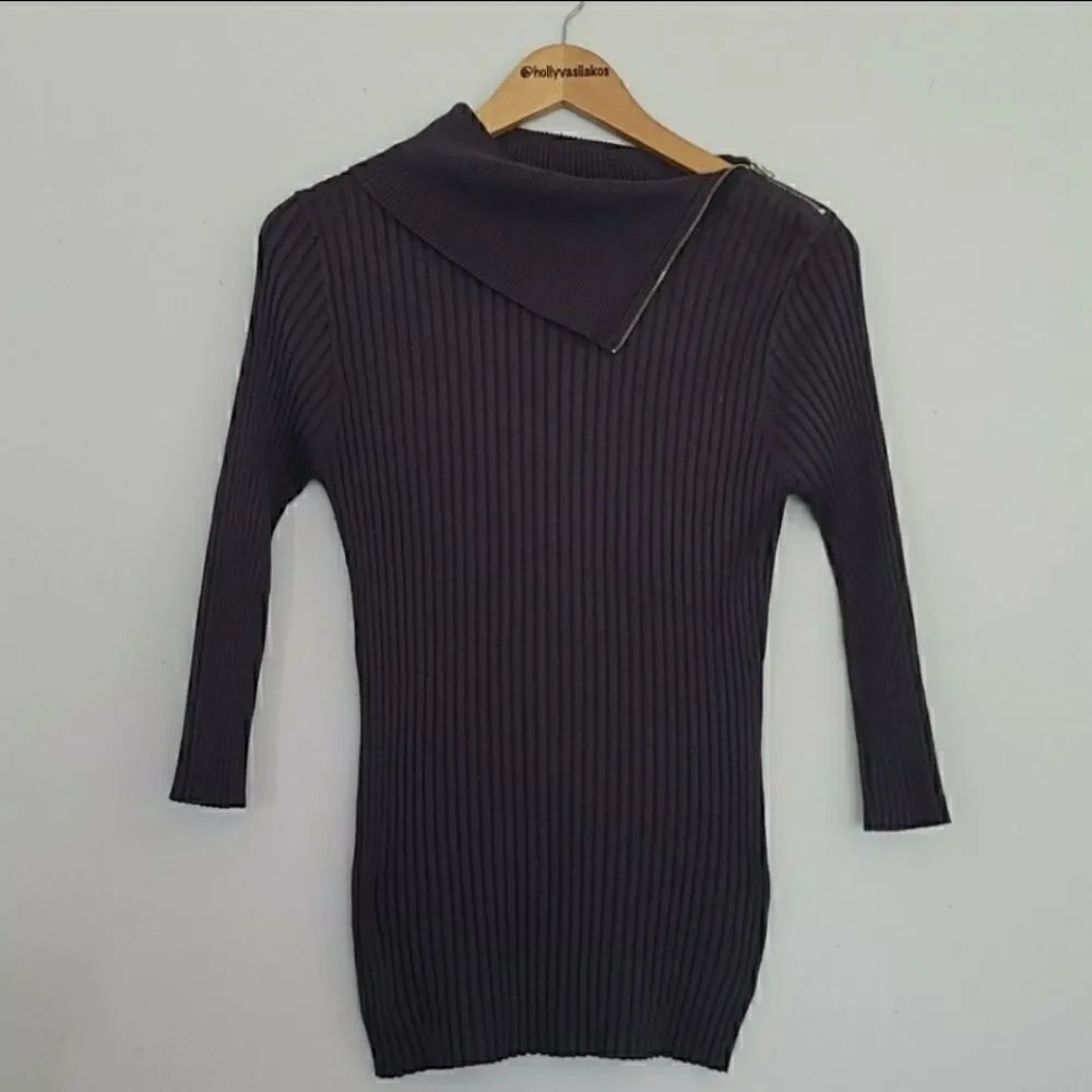 Women's Gray Sweater - Size L - Picture 2 of 3